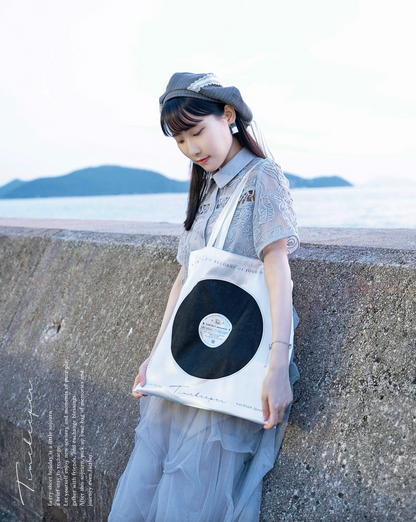 Time Keeper Bag ── Pearl-satin white